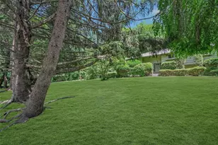 10 Moonedge Rd, Northport, NY 11768 - Photo 3