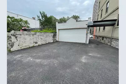 554 E 191st Street #1,2,3, Bronx, NY 10458 - Photo 23