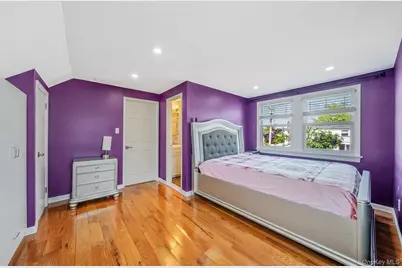 859 Franklin Avenue, Valley Stream, NY 11580 - Photo 17