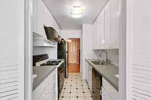 102-30 66th Rd, Forest Hills, NY 11375 - Photo 9