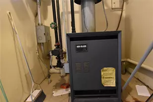 31-34 68th St, Woodside, NY 11377 - Photo 3