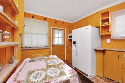 1619 George Street, Ridgewood, NY 11385 - Photo 7