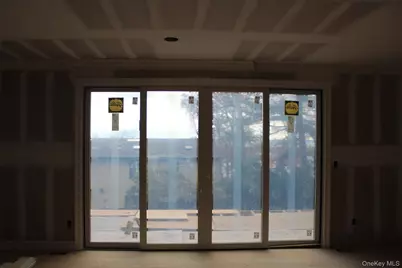 758 Connecticut View Drive, Mill Neck, NY 11771 - Photo 7