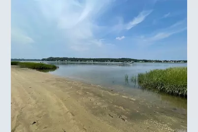 758 Connecticut View Drive, Mill Neck, NY 11771 - Photo 19