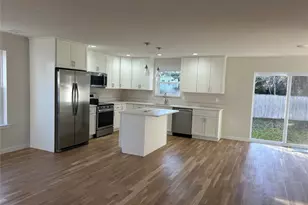 20 10th St, Ronkonkoma, NY 11779 - Photo 3