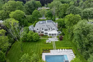 22 Terrace Ct, Old Westbury, NY 11568 - Photo 49