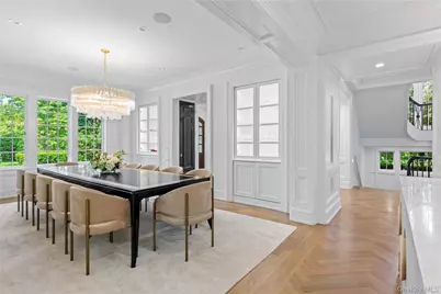 22 Terrace Court, Old Westbury, NY 11568 - Photo 9