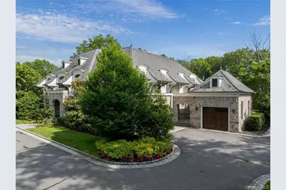 22 Terrace Court, Old Westbury, NY 11568 - Photo 47