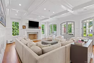 22 Terrace Ct, Old Westbury, NY 11568 - Photo 7