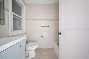 404 Logan St, Brooklyn, NY 11208 - Photo 5