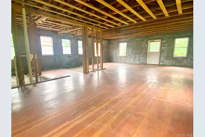 7392 S Broadway, Red Hook, NY 12571 - Photo 11