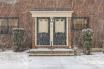 217-14 73rd Avenue #1st FL, Bayside, NY 11364 - Photo 3