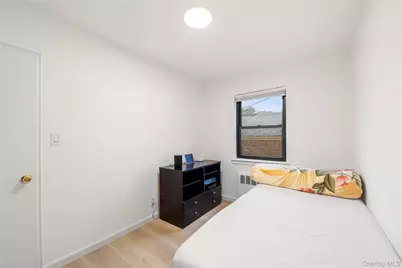 217-14 73rd Avenue #1st FL, Bayside, NY 11364 - Photo 15