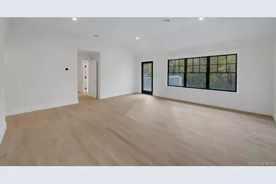 32 Sycamore Road, Scarsdale, NY 10583 - Photo 31