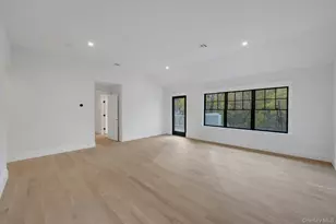 32 Sycamore Rd, Scarsdale, NY 10583 - Photo 31