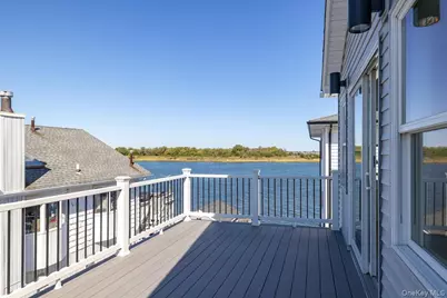 12 Pershing Place, Island Park, NY 11558 - Photo 23