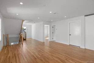 12 Pershing Pl, Island Park, NY 11558 - Photo 15