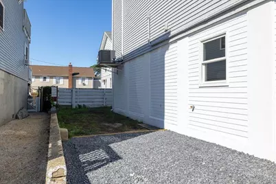 12 Pershing Place, Island Park, NY 11558 - Photo 33