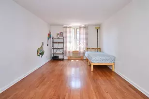 67-25 Clyde St, Forest Hills, NY 11375 - Photo 3