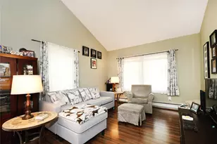 33 Highview Ln, Ridge, NY 11961 - Photo 11