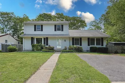 33 Highview Lane, Ridge, NY 11961 - Photo 1