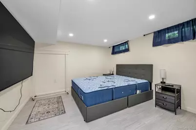 4360 Auburndale Lane, Flushing, NY 11358 - Photo 13