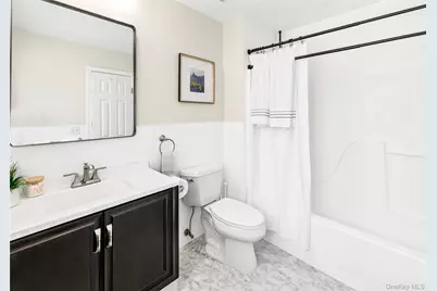 [Address not provided], Hampton Bays, NY 11946 - Photo 13