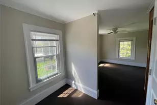 496 N Country Rd, Saint James, NY 11780 - Photo 11