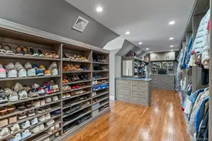 7 Fox Meadow Ln, Lloyd Harbor, NY 11743 - Photo 23