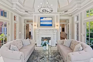 7 Fox Meadow Ln, Lloyd Harbor, NY 11743 - Photo 17