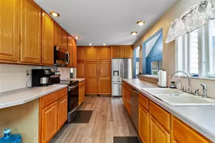 39 Woodland Rd, Mahopac, NY 10541 - Photo 5