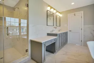 17 Madison Ave, Jericho, NY 11753 - Photo 9