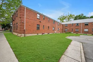 16-01 160th St, Whitestone, NY 11357 - Photo 17