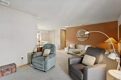 437 Cedar Lane, East Meadow, NY 11554 - Photo 11