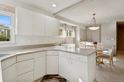 437 Cedar Lane, East Meadow, NY 11554 - Photo 7