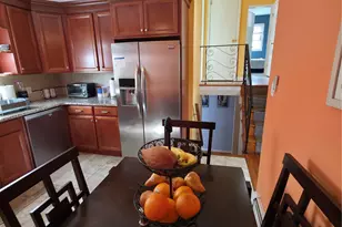 36 Monroe Pl, Hempstead, NY 11550 - Photo 7