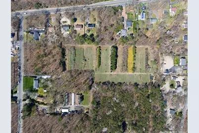 Cedarhurst Ave, Medford, NY 11763 - Photo 9