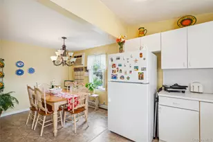 25 Davison Ave, East Rockaway, NY 11518 - Photo 13