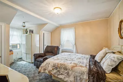 25 Davison Avenue, East Rockaway, NY 11518 - Photo 17