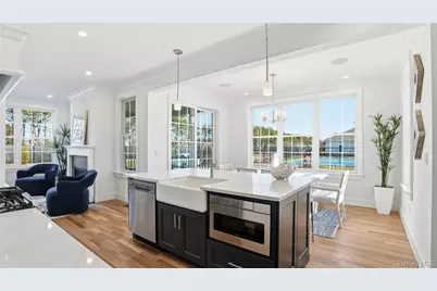 100 Rogers #1001, Westhampton Beach, NY 11978 - Photo 11