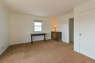 162-29 95th St, Howard Beach, NY 11414 - Photo 21