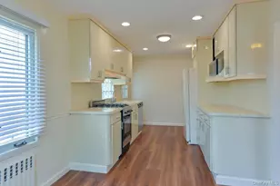 162-29 95th St, Howard Beach, NY 11414 - Photo 13