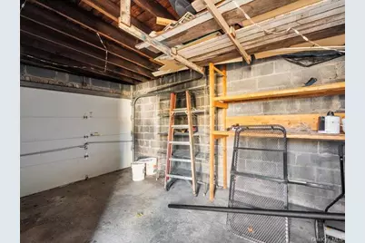 31 Broadmoor Lane, Westbury, NY 11590 - Photo 33