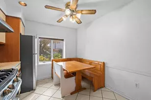 31 Broadmoor Ln, Westbury, NY 11590 - Photo 13