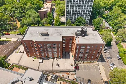 2736 Independence Avenue #6C, Bronx, NY 10463 - Photo 25