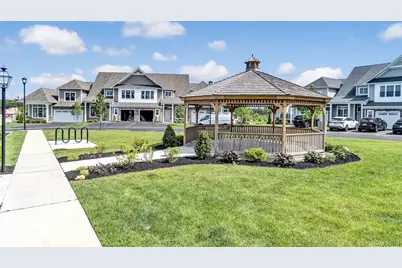 333 Wavell Avenue, Yaphank, NY 11980 - Photo 29