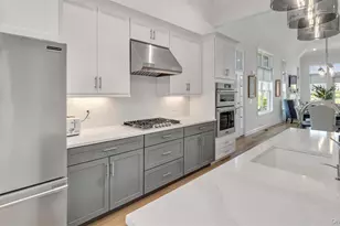 333 Wavell Ave, Yaphank, NY 11980 - Photo 9