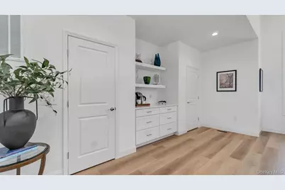 333 Wavell Avenue, Yaphank, NY 11980 - Photo 7