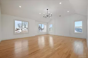 319 Blacksmith Road W, Levittown, NY 11756 - Photo 29