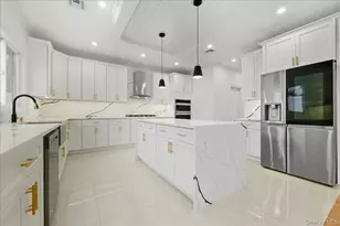 319 Blacksmith Road W, Levittown, NY 11756 - Photo 11